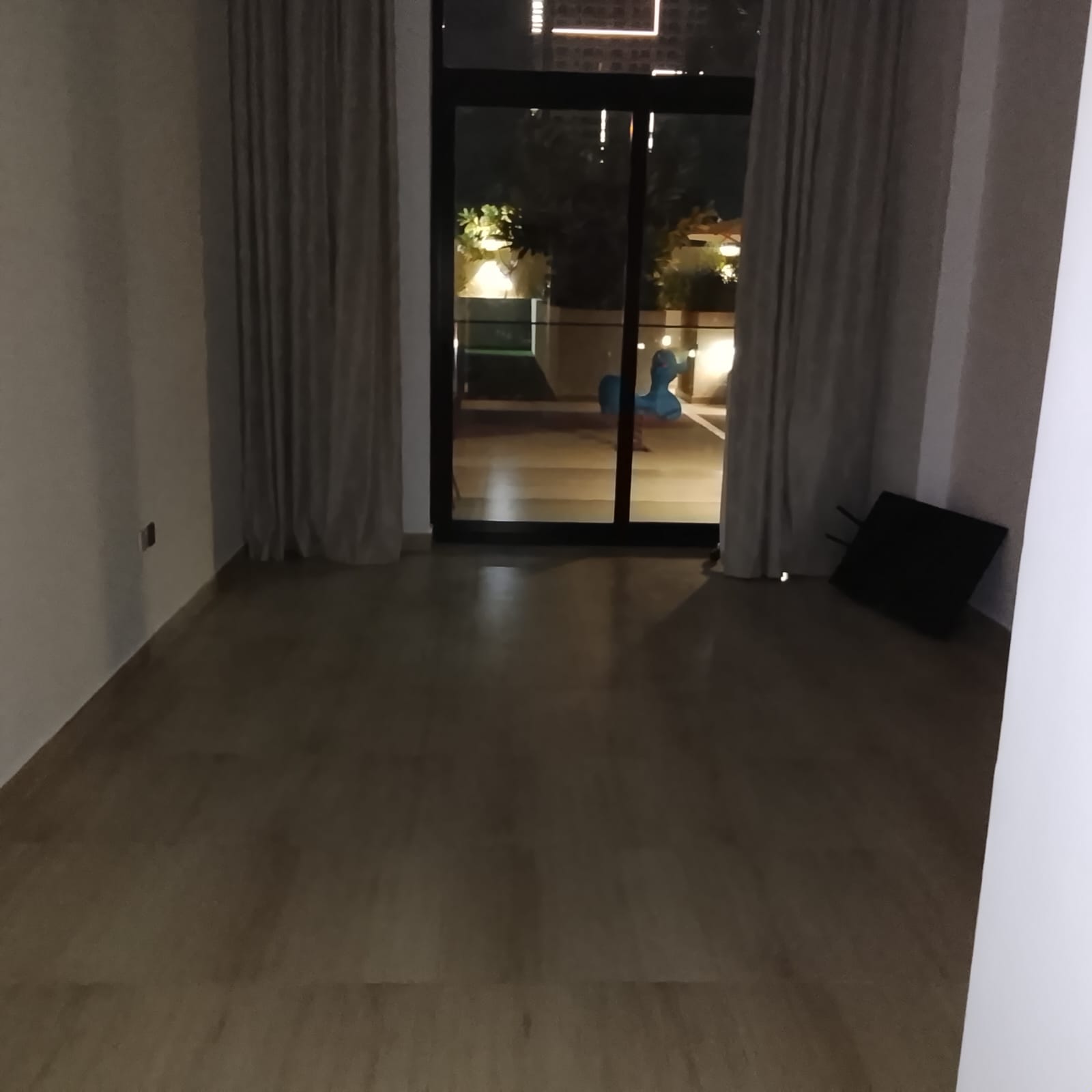 Chiller Free | Low Floor | Villa View | 12 Cheqs - 2