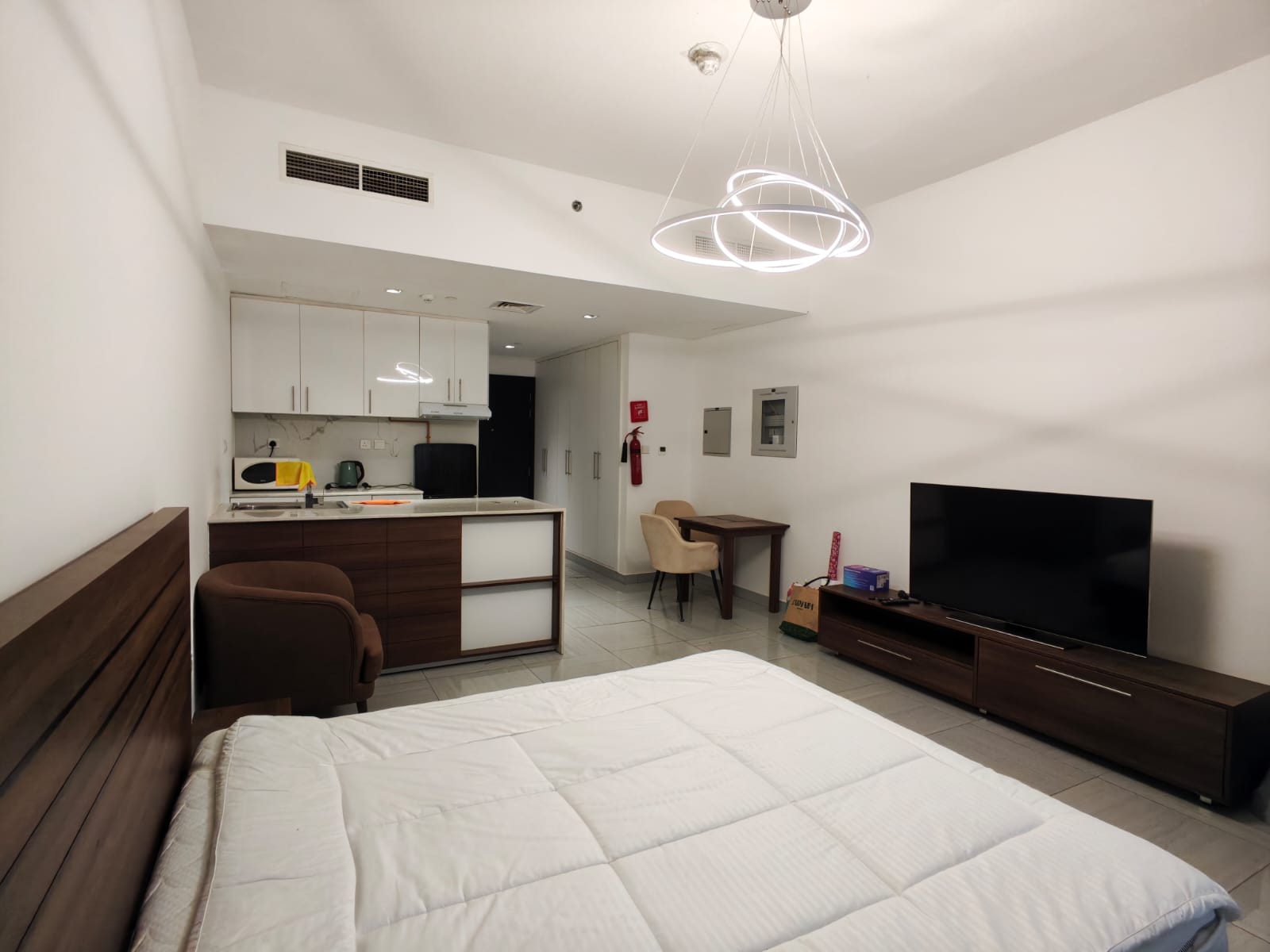 6cheques | Big Size | Good price | Furnished - 9